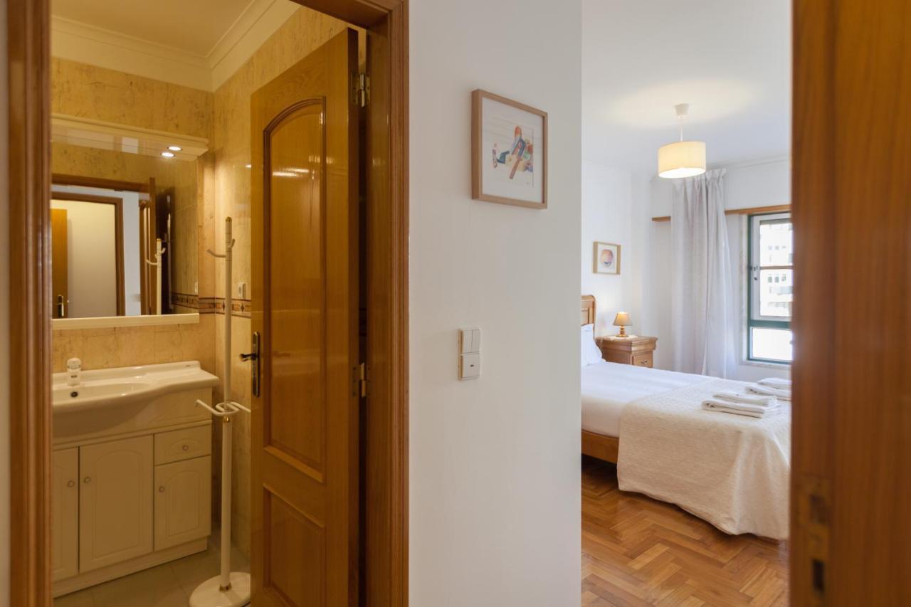 Flh Parede Family Flat With Balcony Εξωτερικό φωτογραφία