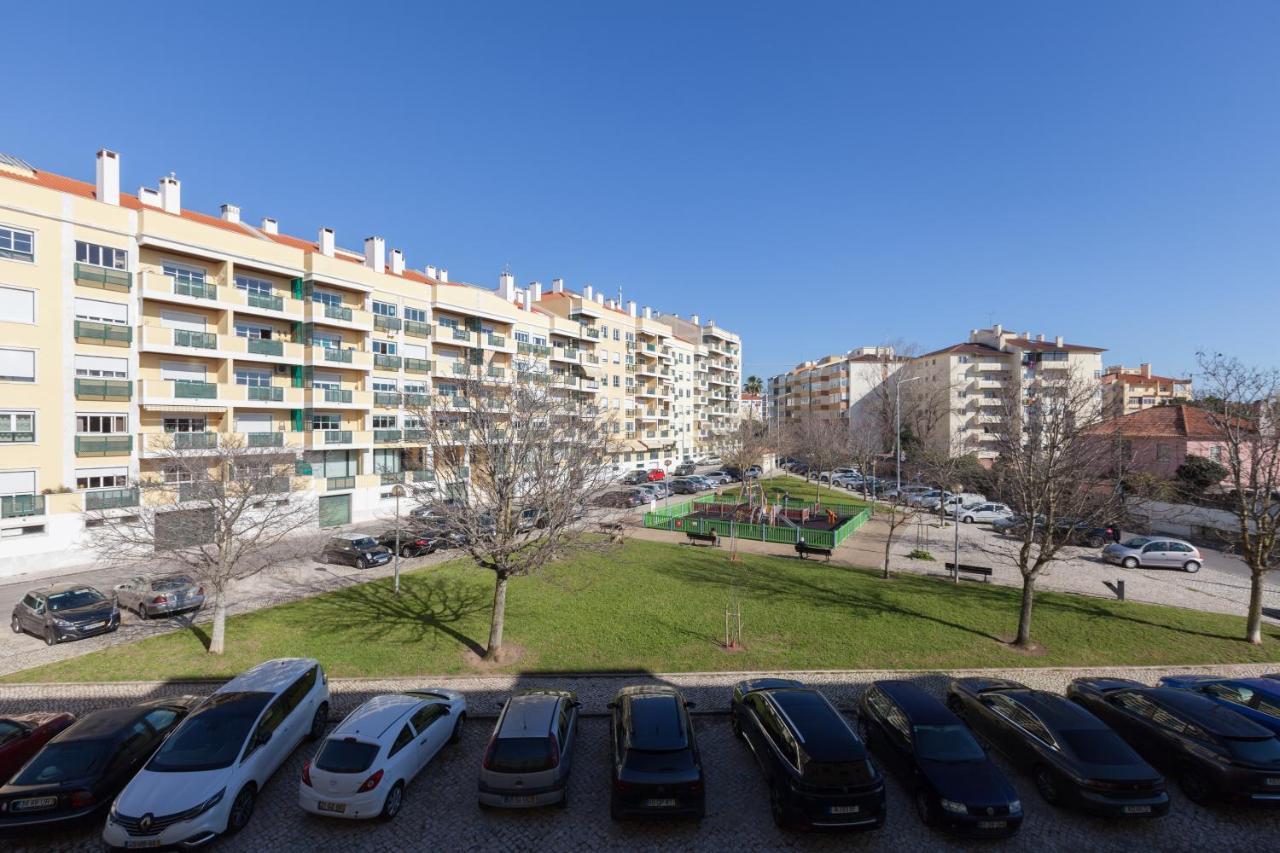 Flh Parede Family Flat With Balcony Εξωτερικό φωτογραφία