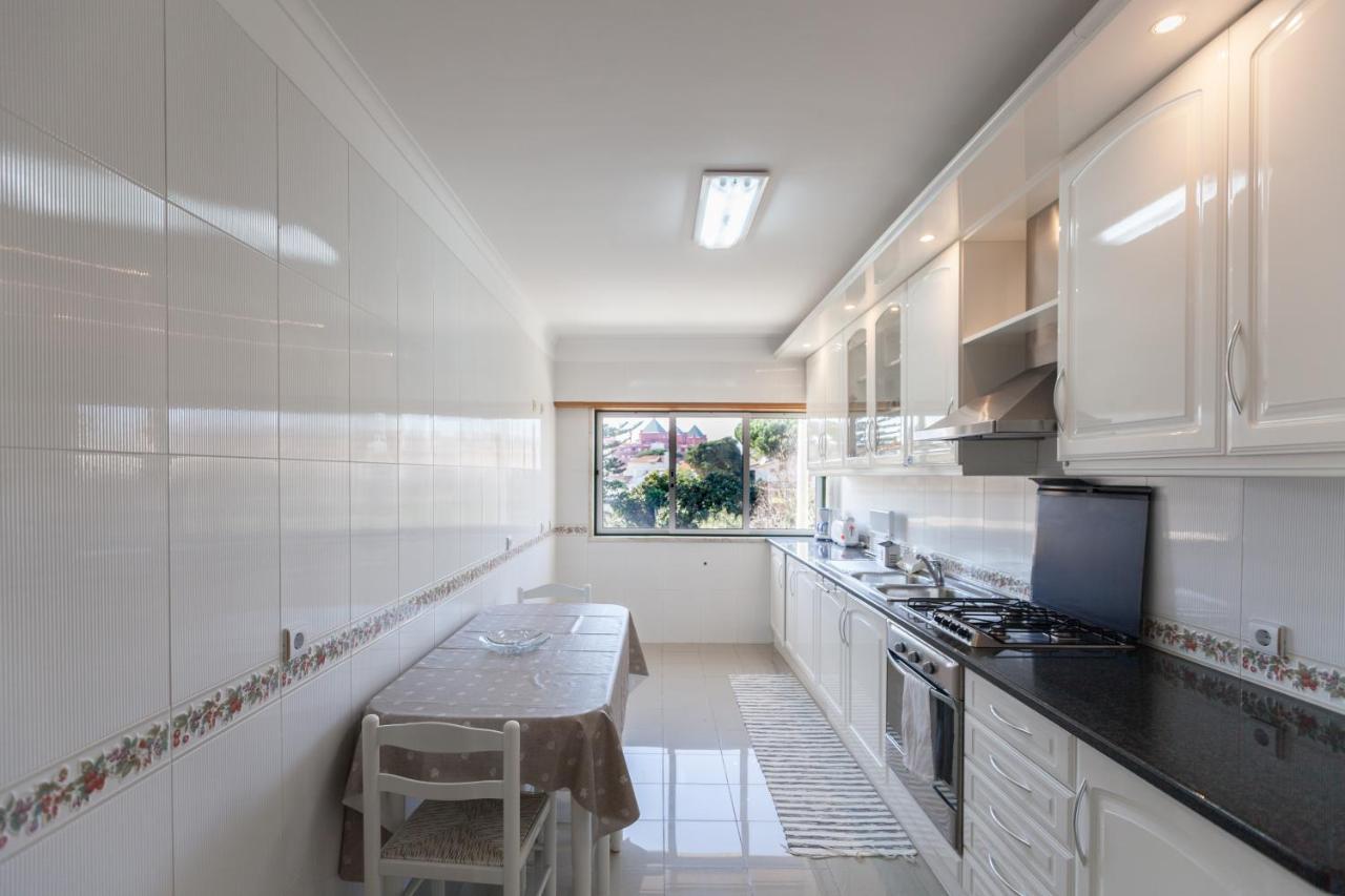 Flh Parede Family Flat With Balcony Εξωτερικό φωτογραφία